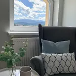 Penthouse Z Widokiem Na Sniezke I Prywatnym Parkingiem - By Spaceapart