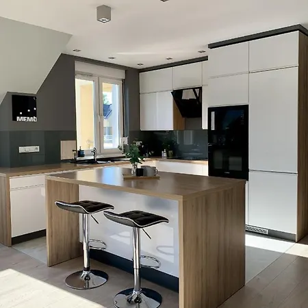 Penthouse Z Widokiem Na Sniezke I Prywatnym Parkingiem - By Spaceapart Apartament