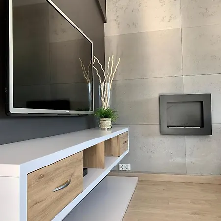 Penthouse Z Widokiem Na Sniezke I Prywatnym Parkingiem - By Spaceapart Apartament