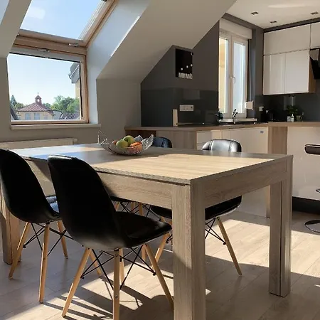 Apartman Penthouse Z Widokiem Na Sniezke I Prywatnym Parkingiem - By Spaceapart Jelenia Góra