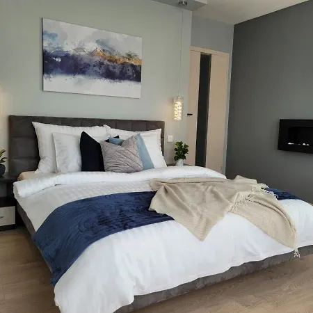 Penthouse Z Widokiem Na Sniezke I Prywatnym Parkingiem - By Spaceapart * Jelenia Góra