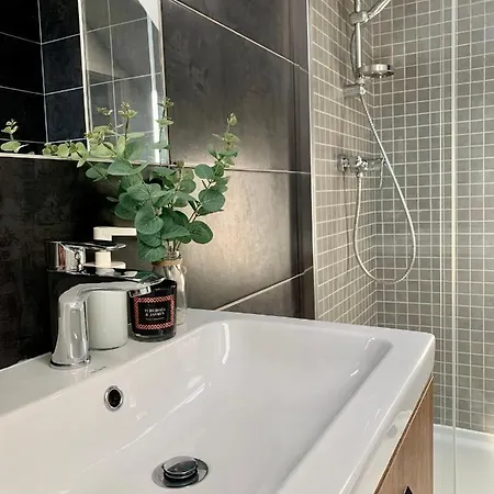 Penthouse Z Widokiem Na Sniezke I Prywatnym Parkingiem - By Spaceapart Apartament *