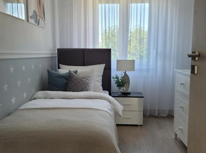 Penthouse Z Widokiem Na Sniezke I Prywatnym Parkingiem - By Spaceapart Lejlighed Jelenia Góra